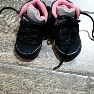 Toddler tennis  shoes